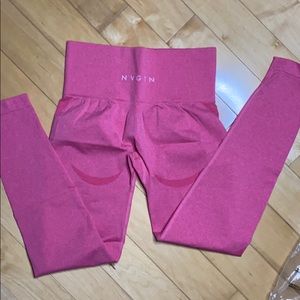 NVGTN seamless leggings in hot pink